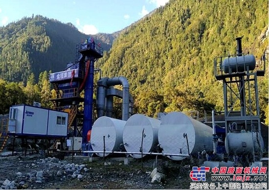 山推JLB1500型沥青设备进驻西藏林芝