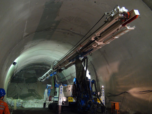 土力机械 ST-60 隧道超前支护