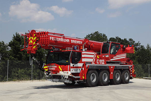利勃海尔 LTM1070-4.2 消防用全地面起重机
