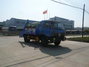 楚飞东风145（4.5吨）摆臂式垃圾车高清图 - 外观