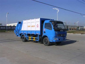 楚飞东风多利卡(2.0吨）压缩式垃圾车高清图 - 外观