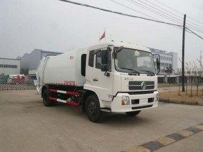 楚飞东风天锦(5.0吨）压缩式垃圾车高清图 - 外观