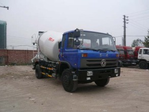 楚飞东风4X2（2.34立方/5吨）混凝土搅拌运输车高清图 - 外观