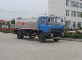 楚飞 东风145（7.85立方） 化工液体运输车