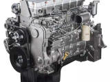 【动力强劲】采用成熟可靠的低速大扭矩国三排放动力，提速性好，油耗更低。可选上柴SC9DK220.1G3或重汽D10.22BT3发动机。