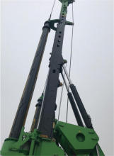 【高强钢板】桅杆采用高强钢板，轻量化设计。