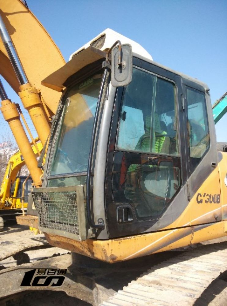 河北28.88万元出售8成新凯斯二手CX240B挖掘机