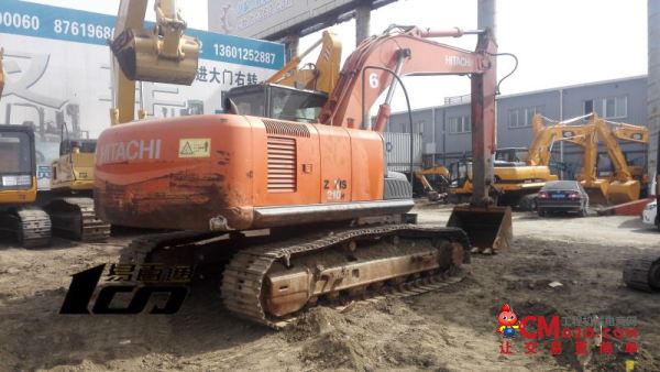 北京32萬元出售8成新日立二手ZX210H-3挖掘機