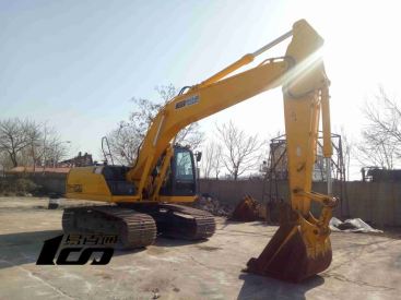 天津73萬元出售8成新住友二手SH200-5挖掘機
