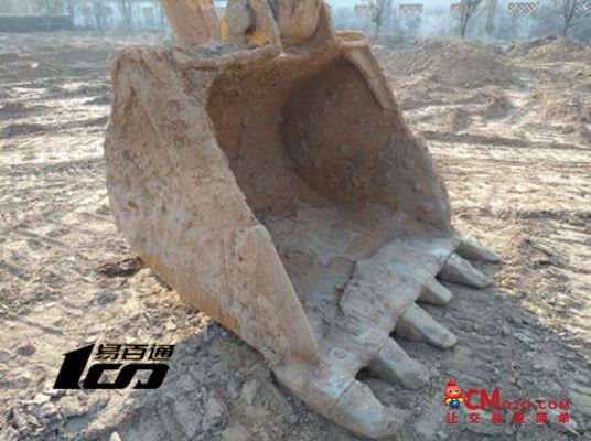 河南54万元出售8成新龙工二手LG6360挖掘机