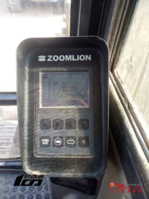 四川成都市二手机中联重科ZE60E-Ⅰ挖掘机