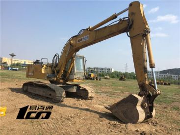 江蘇8.3萬元出售8成新利勃海爾二手R924B HD-SL挖掘機