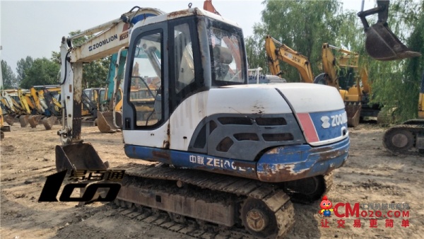 河北14.9万元出售8成新中联重科二手ZE80E-I挖掘机