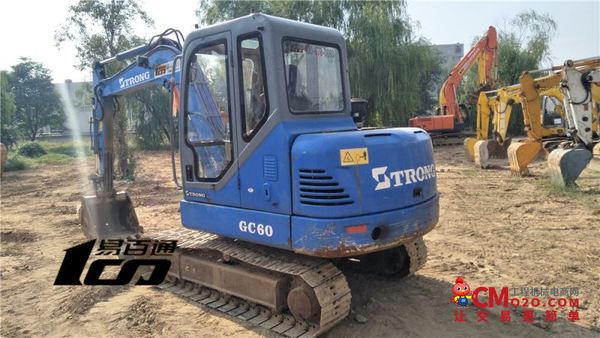 河北13万元出售8成新山重建机二手GC60-8挖掘机
